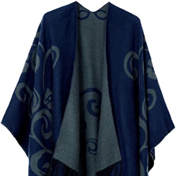 Poncho Scarf - Picture 4 of 4